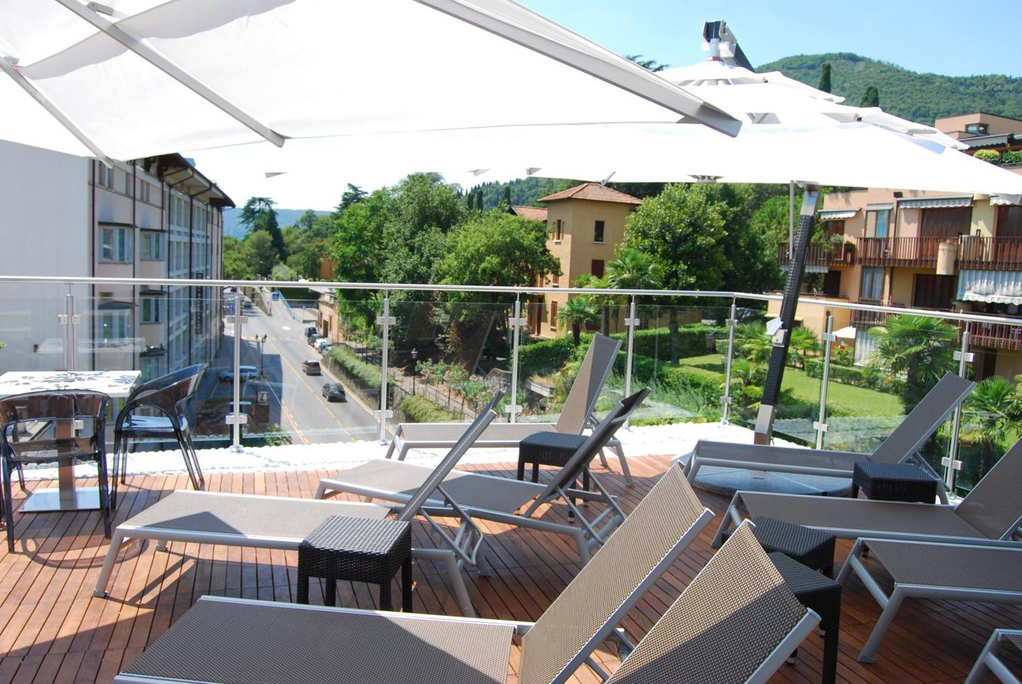 Happy Hotel Atelier Gardone Riviera Centro & Beach Εξωτερικό φωτογραφία