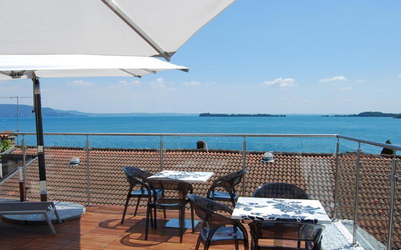 Happy Hotel Atelier Gardone Riviera Centro & Beach Εξωτερικό φωτογραφία